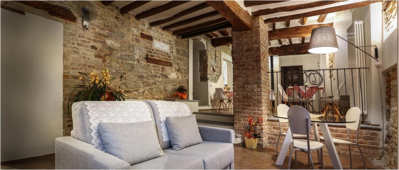 Il Giardino Sul Tetto B&B Guarene Exterior foto